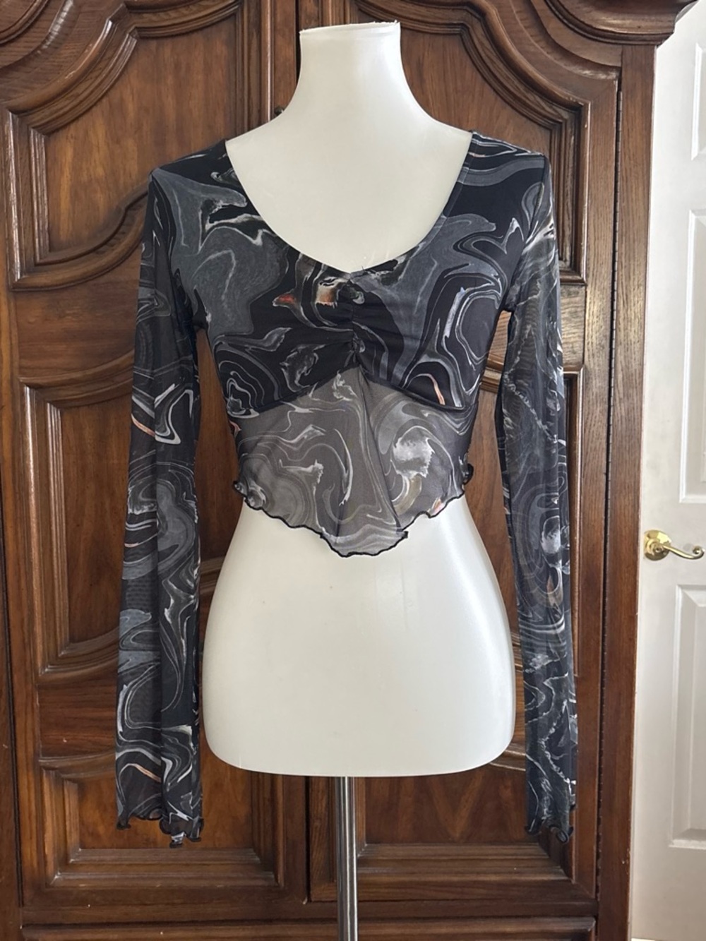 Bailey Rose monochrome marble mesh long sleeve crop top